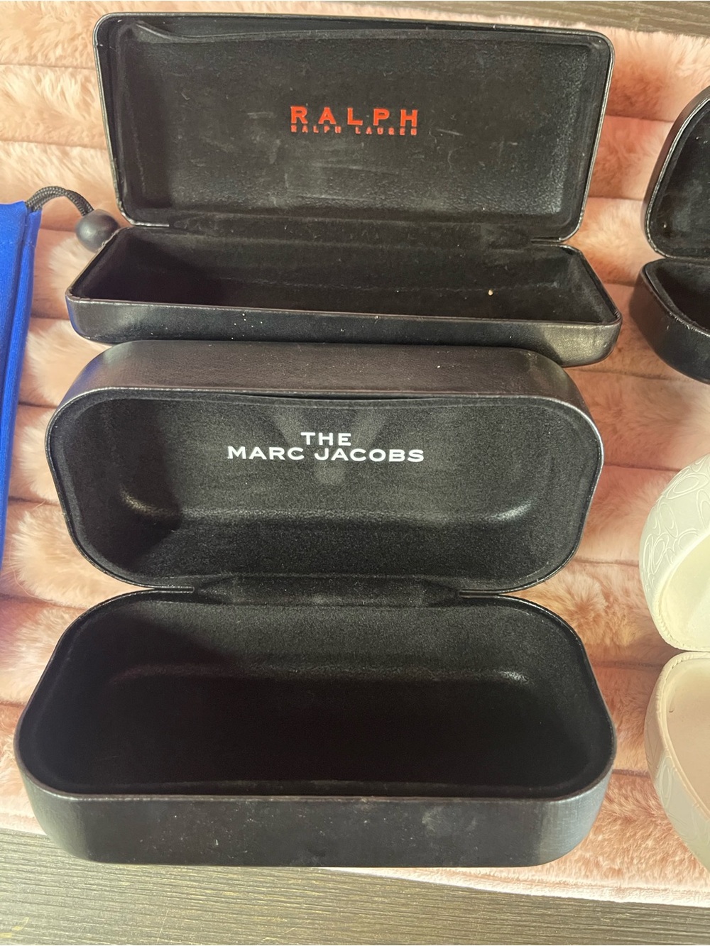 Sunglasses Holder Bundle - Picture 7 of 10